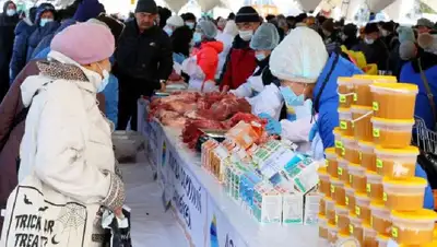 продавцы покупатели, фото - Новости Zakon.kz от 14.12.2021 12:15