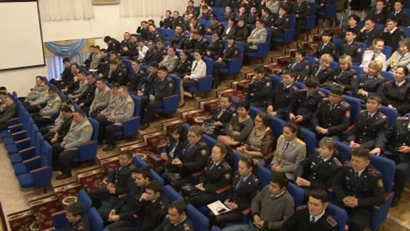 В честь Дня Первого Президента РК поощрили более 1200 сотрудников полиции Акмолинской обл