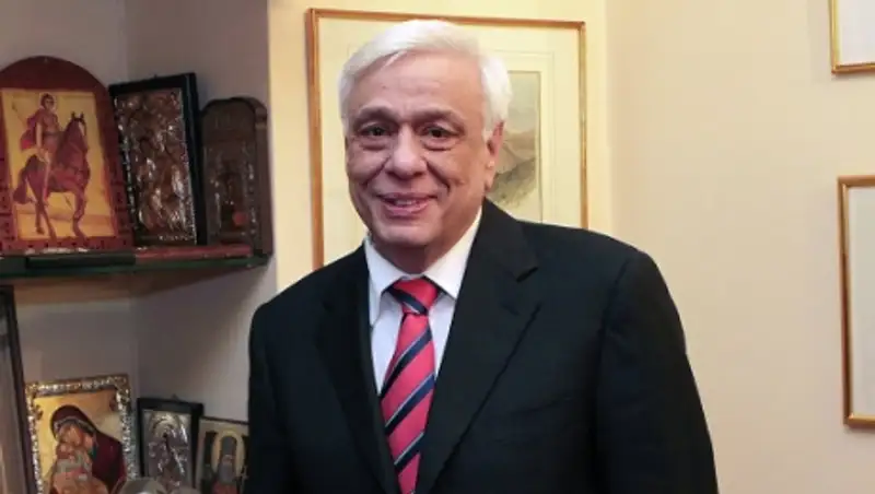 Президент Греции Прокопис Павлопулос поздравил Назарбаева с победой на выборах