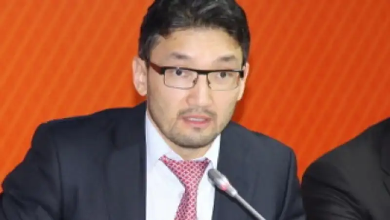 Казахстан «потеряет» Air Astana в случае либерализации рынка авиаперевозок - Ошакбаев