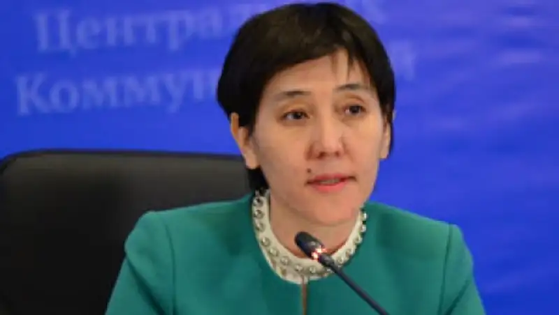 Т.Дүйсенова ОҚО-нан келген АИТВ жұқтырған балалармен кездесті