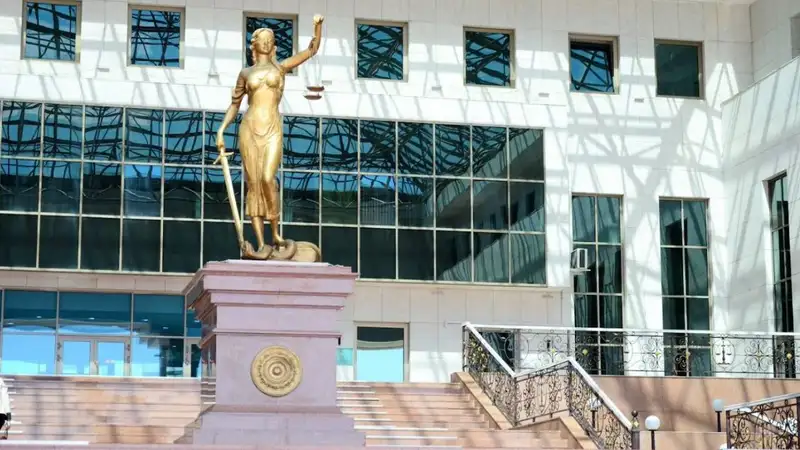 Суды вернули более половины кредиторских исков против заемщиков — судья Верховного суда