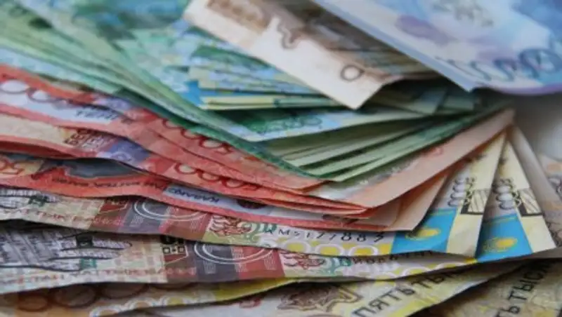 Курс тенге обновил рекорд