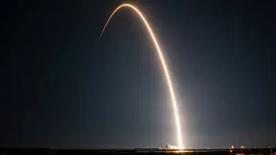 SpaceX запустила на орбиту еще 52 мини-спутника Starlink, фото - Новости Zakon.kz от 13.06.2023 01:17