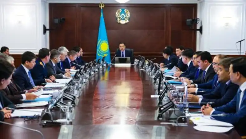 Сагинтаев высказал недовольство работой противопожарных служб