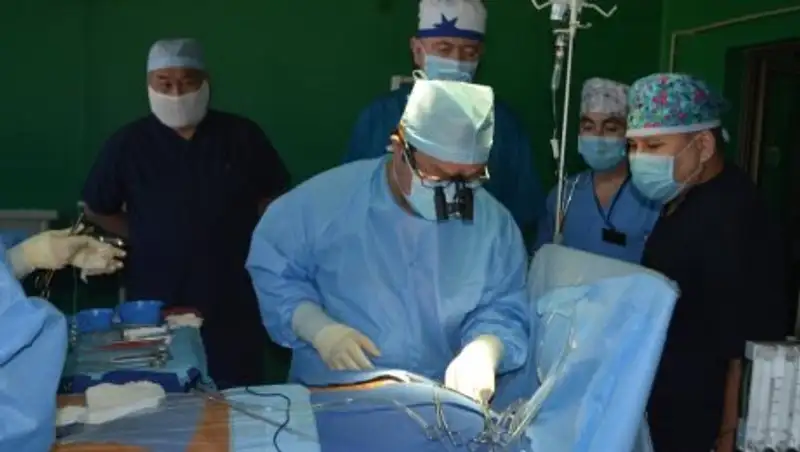 В Кызылорде Юрий Пя сделал операцию на открытом сердце