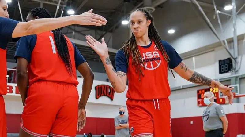 Бриттни Грайнер возвращается в WNBA после 10 месяцев тюрьмы