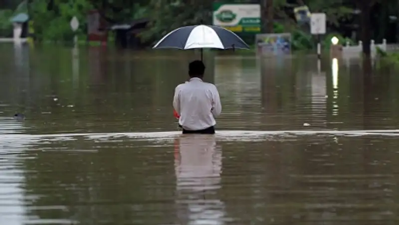 Более 200 тысяч человек покинули свои дома из-за наводнения на Шри-Ланке