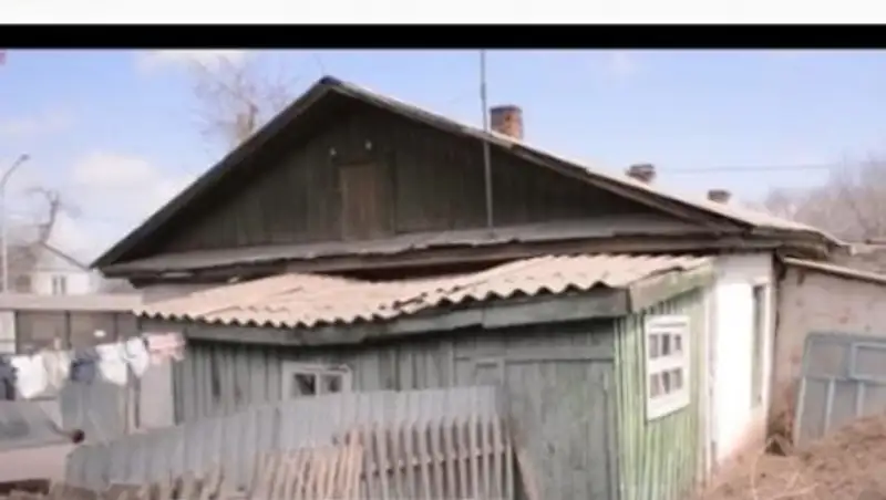 А&#1179;т&#1257;беде іргетасы 1895 жылы &#1179;алан&#1171;ан &#1199;йді&#1187; т&#1201;р&#1171;ындары биліктен к&#1257;мек с&#1201;райды