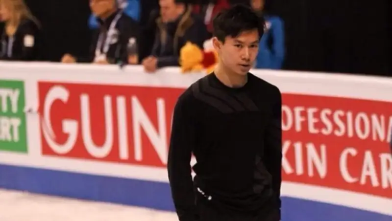 Фанаты Дениса Тена запустили в соцсети флешмоб в поддержку кумира 