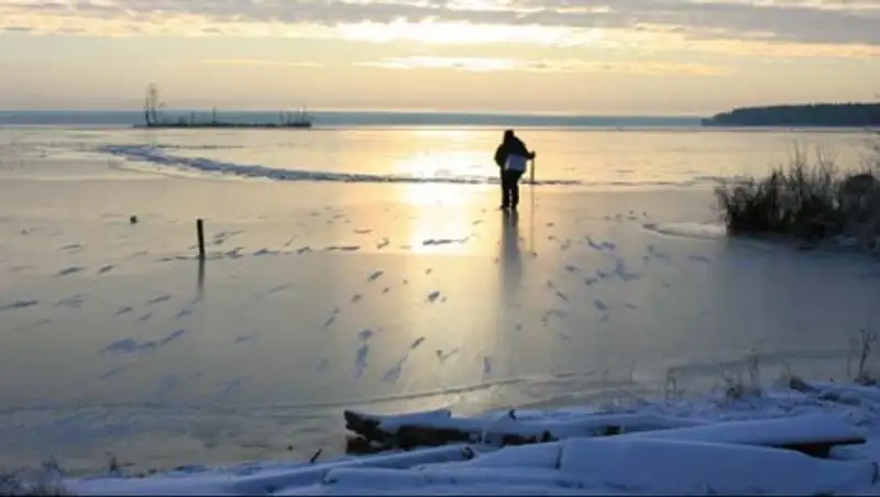 Североказахстанские спасатели предупреждают об опасности тонкого льда