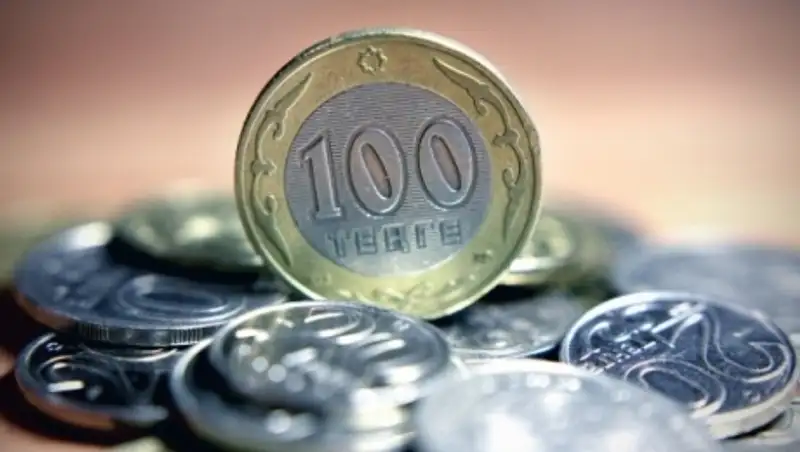 В Казахстане собираются внедрить 10% надбавку к окладам работников госучреждений