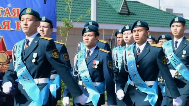 В республиканских школах «Жас Ұлан» прозвенел последний звонок  