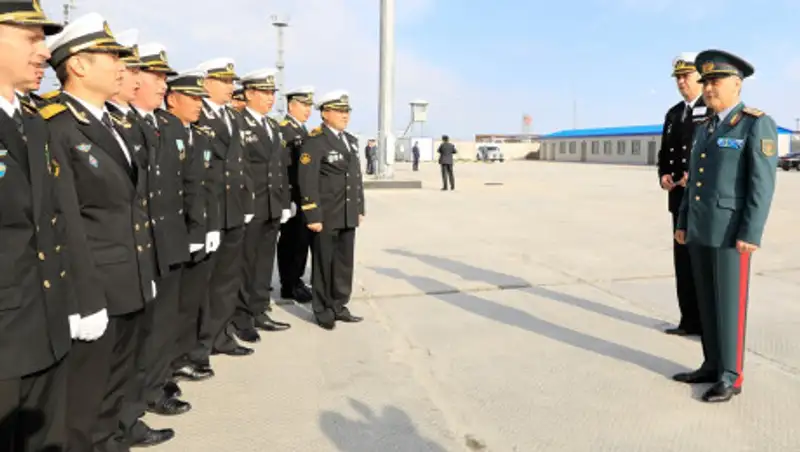 Министр обороны РК поручил повысить боевую готовность на Каспийском море