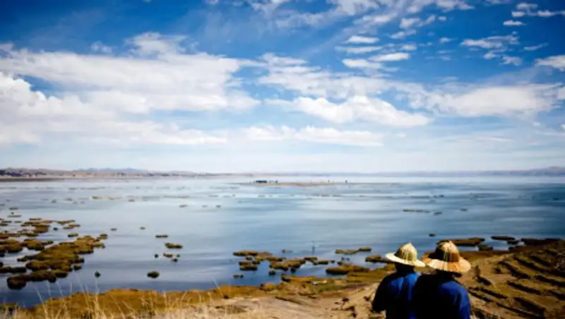 Погибшие в канализации: почему умирает Титикака