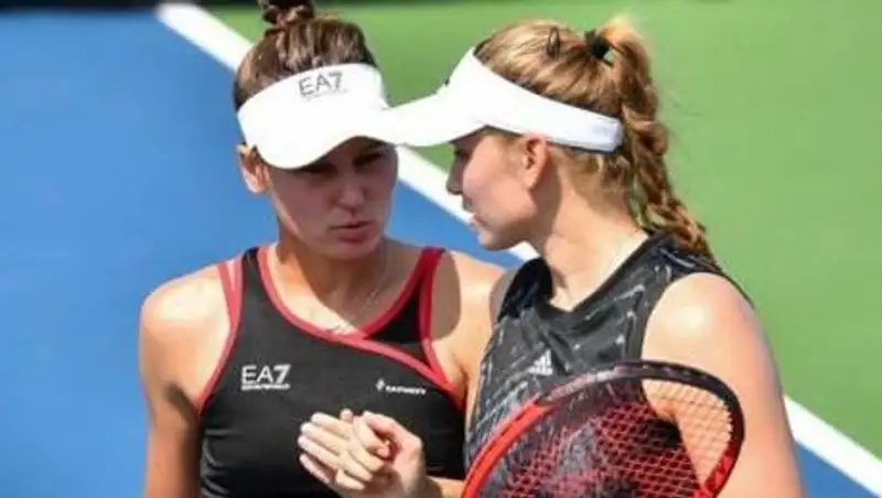 Рыбакина вышла в полуфинал американского турнира