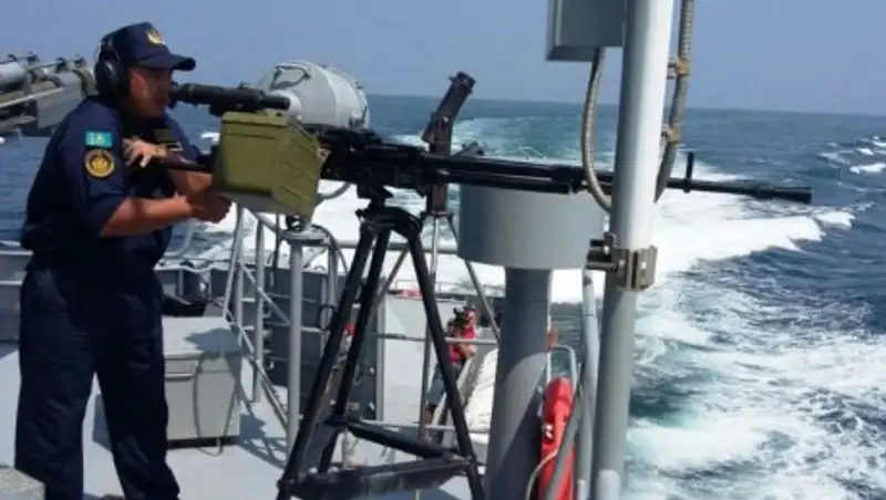 Каспийдегі 300 шақырымдық теңіз полигоны ірі артиллериялық оқ атулардың орнына айналды