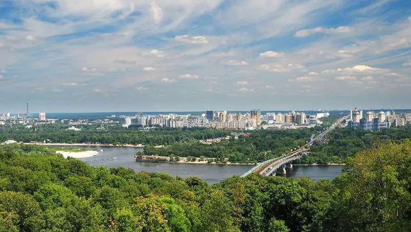 Ситуация в Украине: РФ подтвердила удар по порту в Одессе, Турция сможет покупать украинское зерно дешевле