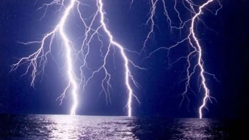 В Индии число погибших от ударов молний увеличилось до 26