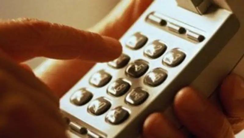 Около 500 человек эвакуировали из здания вокзала Шымкента из-за сообщения о бомбе