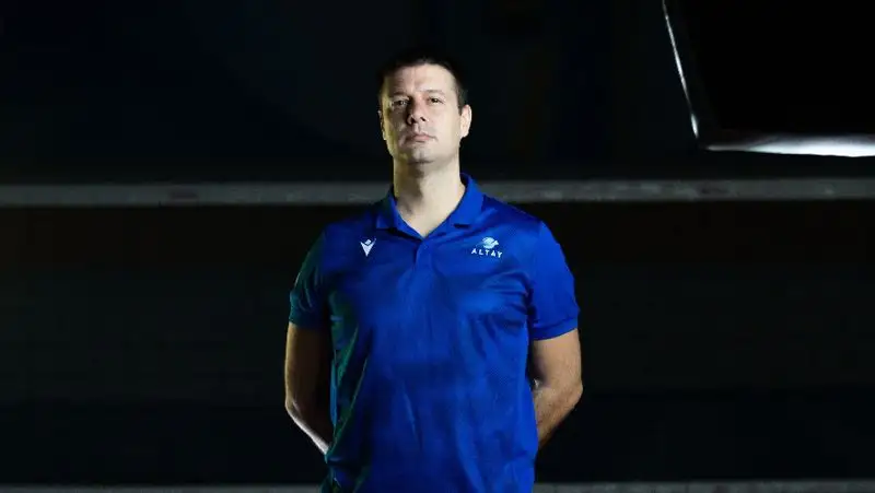 волейбол тренер, фото - Новости Zakon.kz от 15.12.2021 10:04