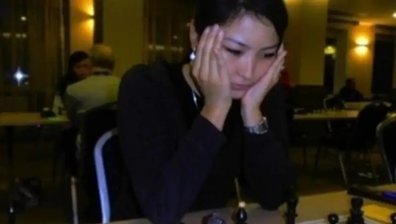 Казахстанки выступают на шахматном турнире в ОАЭ