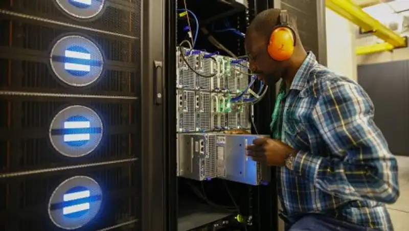 В ЮАР запущен самый быстрый в Африке суперкомпьютер