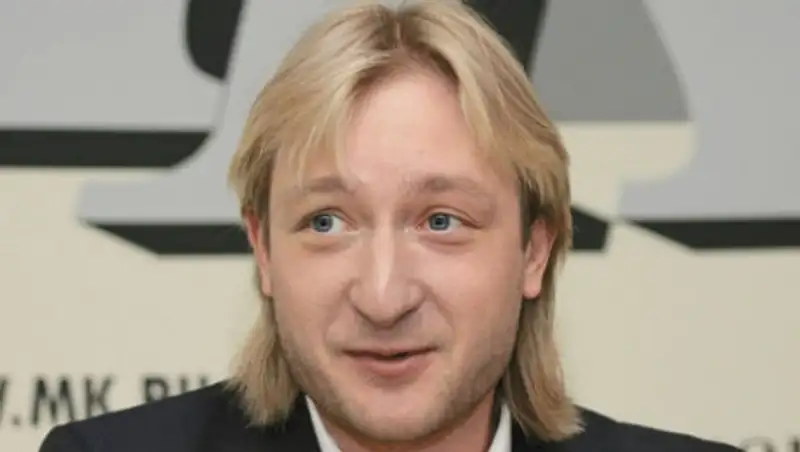 Фигурист Евгений Плющенко возобновил тренировки
