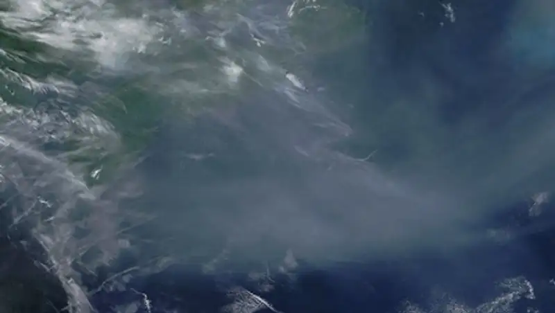 Новейший российский военный спутник сгорел над Атлантическим океаном 