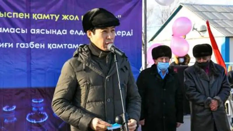 Аким ЗКО проверил развитие сельских территорий