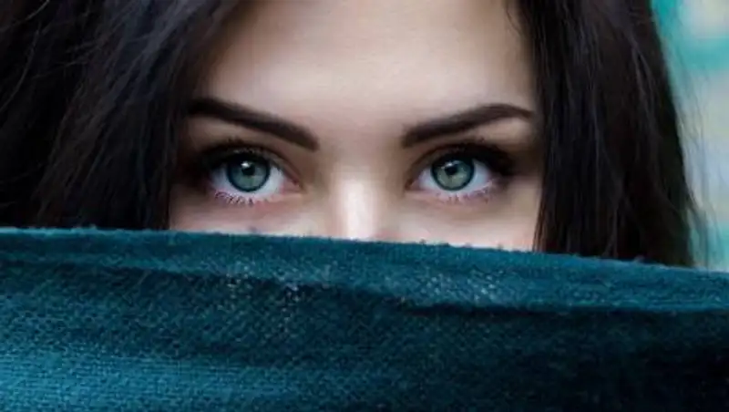 Разработана киберсетчатка, способная вернуть зрение слепым