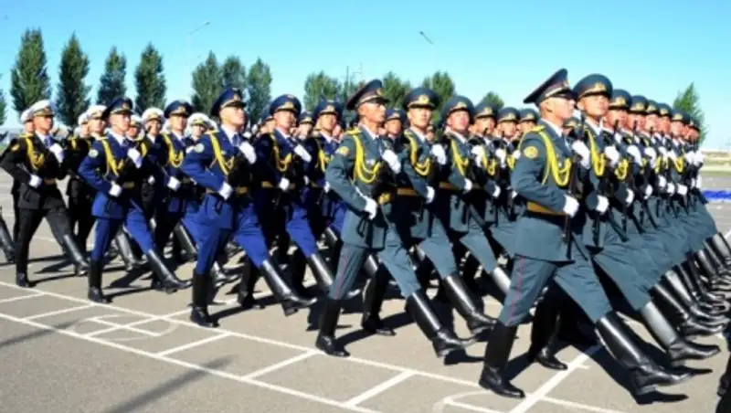 Президент Н&#1201;рс&#1201;лтан Назарбаевты&#1187; Жарлы&#1171;ымен &#1178;К жалпы&#1241;скери жар&#1171;ыларына &#1257;згерістер енді