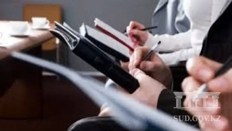 Запрета журналистам на использование в судах аудио- и видеозаписи не имеется