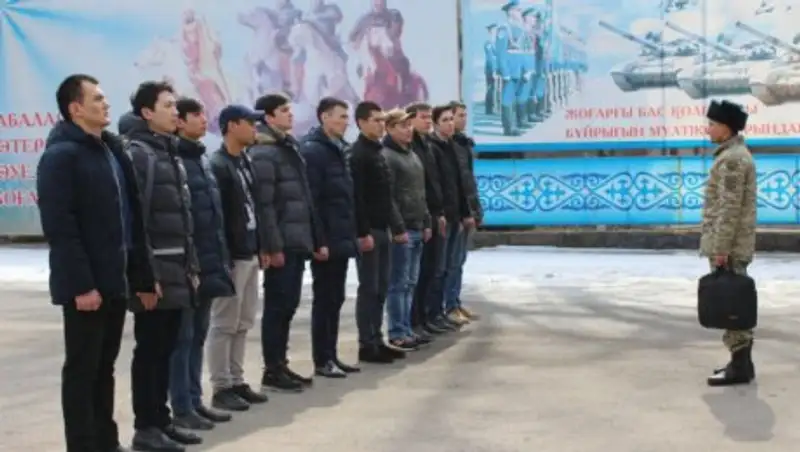 &#1178;аза&#1179;станда к&#1257;ктемгі мерзімді &#1241;скери &#1179;ызметке ша&#1179;ыру басталды