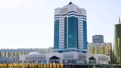 у правительства Казахстана станет меньше полномочий по наименованию объектов