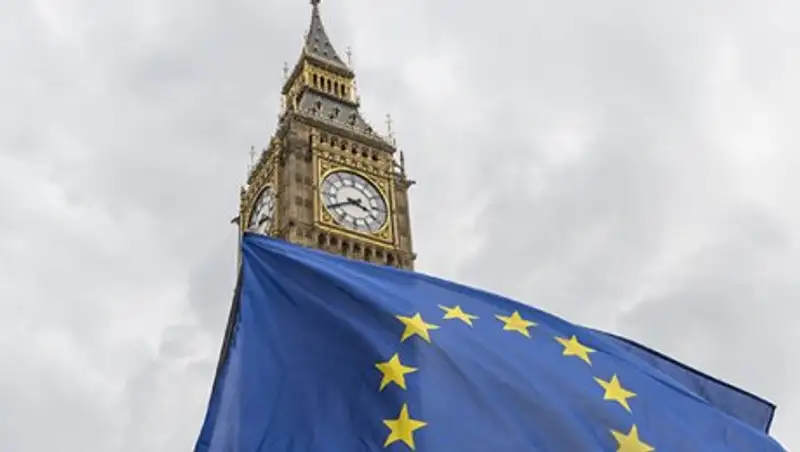 Британские банки заявили о намерении переехать в ЕС из-за Brexit