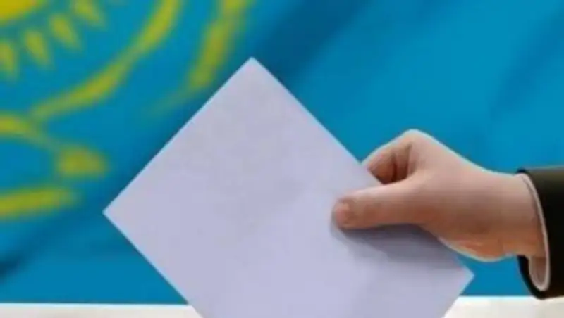 Сельчанам надо дать возможность баллотироваться - политолог о предстоящих выборах