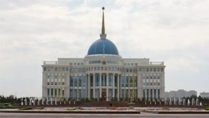 Озганбаев проинформировал Главу Государства о работе организации ветеранов Казахстана