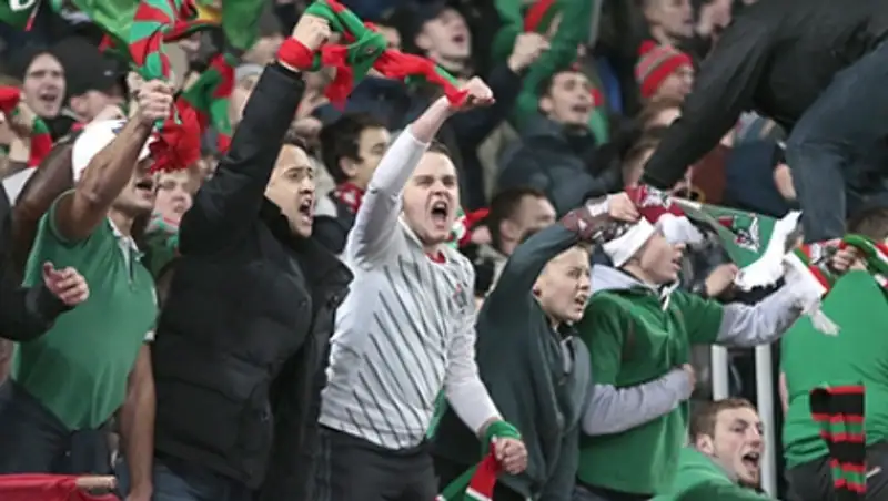 Фаната «Локомотива» ранили в Стамбуле перед матчем ЛЕ