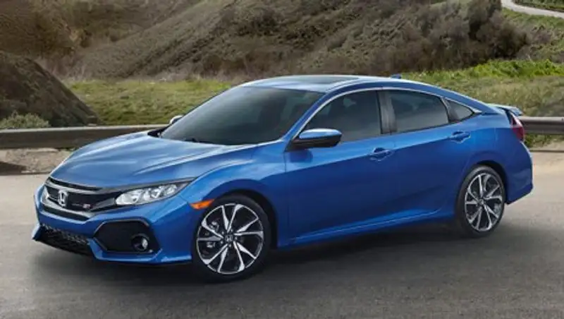 Honda представила седан и купе Civic Si