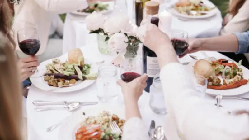 В Нур-Султане оштрафовали сразу 42 человека за участие в подпольной вечеринке