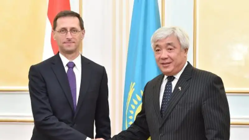 Казахстан и Венгрия обсудили сотрудничество