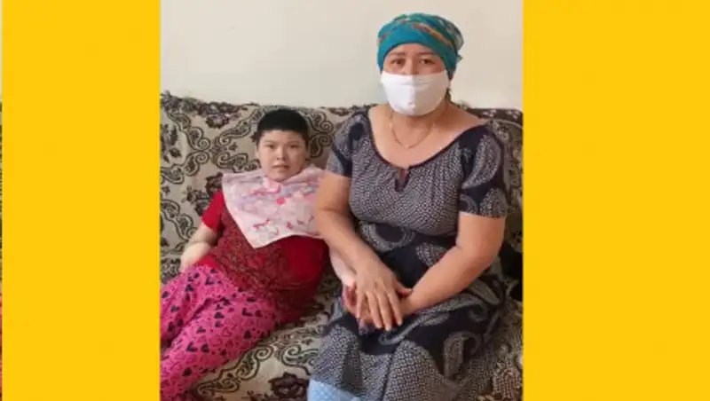 Волонтер помогла спасти жизнь заболевшей COVID-19 девушке с инвалидностью