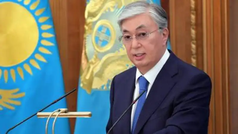 Президент выразил соболезнования в связи с кончиной Темирхана Досмухамбетова