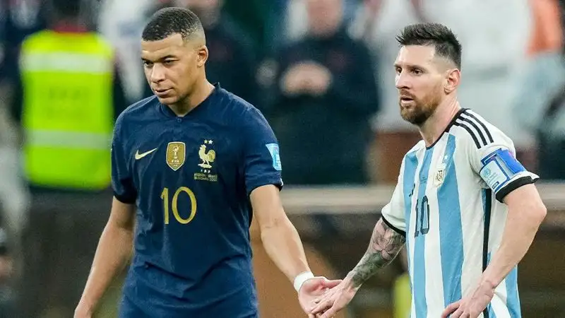 Мбаппе и Месси сыграют против "Баварии" в Лиге чемпионов