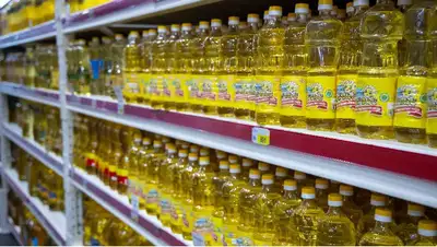 Цены выросли на подсолнечное масло в 7 раз, фото - Новости Zakon.kz от 21.02.2022 10:39