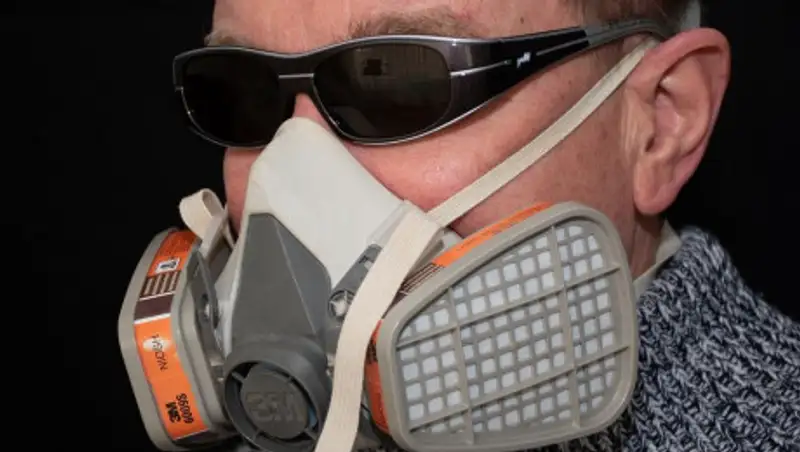 Ученый объяснил, почему мужчины чаще умирают от COVID-19