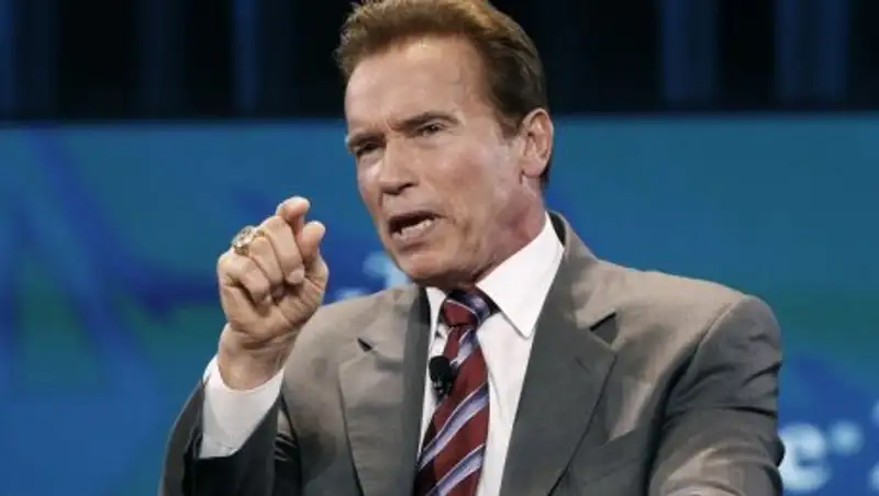 Шварценеггер пообещал отвести Трампа в школу