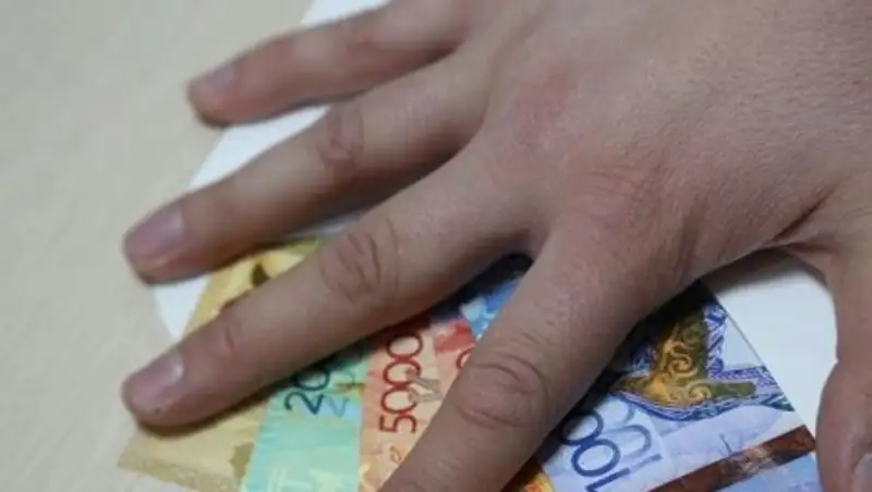 50 рисковых должностей определили в Астане