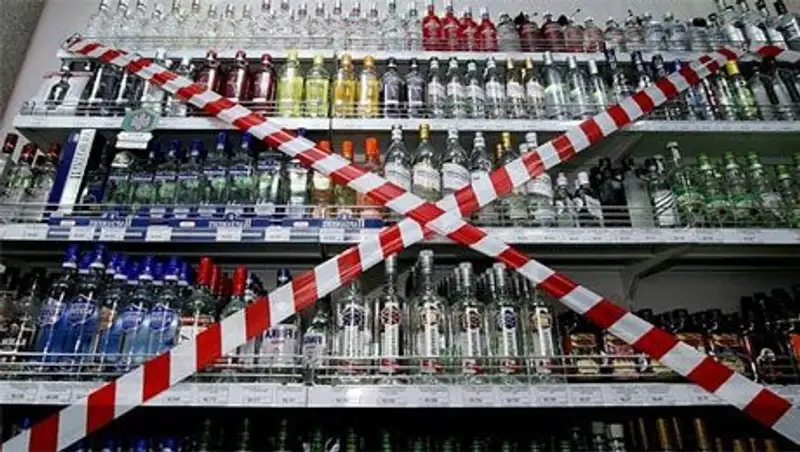 Увеличить штраф за продажу алкоголя лицам младше 21 года хотят в Казахстане